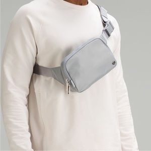 LULULEMON EVERYWHERE BELT BAG | SILVER DROP🤍🩶